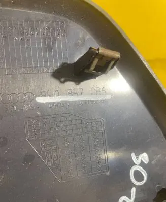 Audi A4 S4 B6 8E 8H Dashboard side end trim 8H0857086