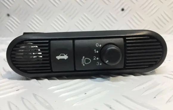 Jaguar XJ X308 Headlight level height control switch GNC6880AA