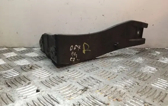 Audi A4 S4 B6 8E 8H Front bumper support beam 8E0821137