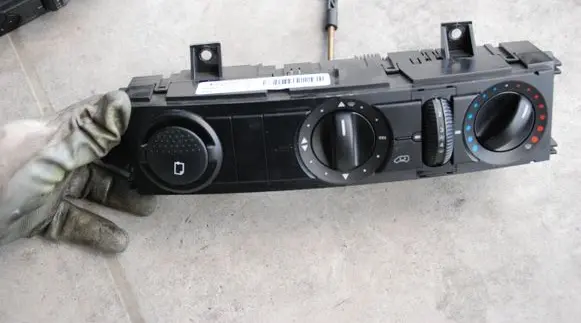 Mercedes-Benz Sprinter W906 Climate control/heater control trim 150KM