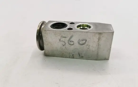 Air conditioning (A/C) expansion valve