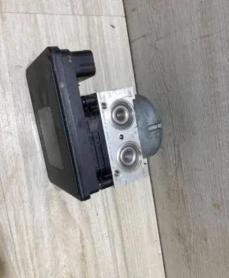 BMW X2 F39 ABS Pump 6891409