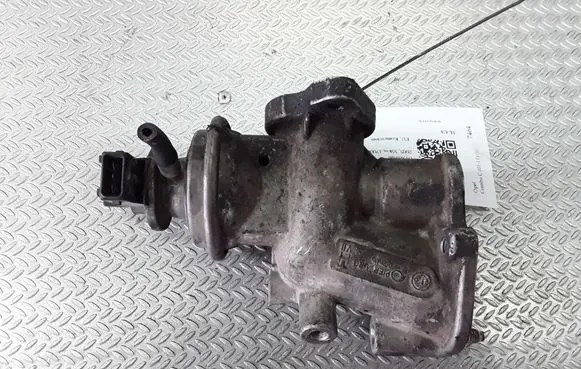 Opel Combo C EGR valve