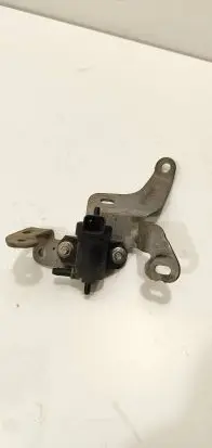 Citroen C4 II Vacuum valve 9688124580