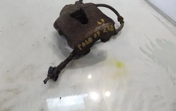 Volkswagen Cross Polo Front brake caliper