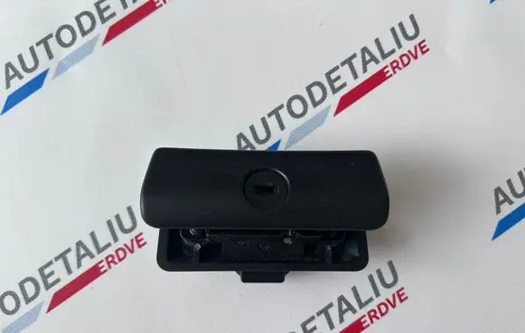 BMW 3 E46 Glove box handle 8163017 8163018