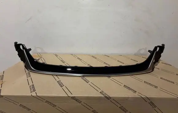 Toyota Corolla E210 E21 Front bumper lip 52401YY010