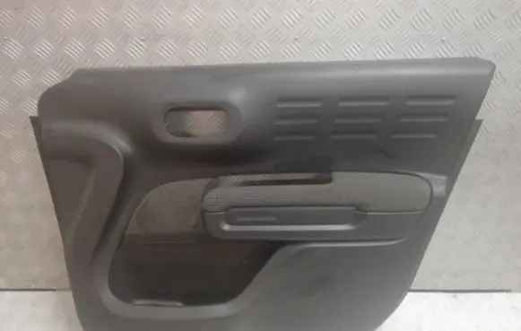 Citroen C3 Aircross Front door card panel trim 13498846 1312033365
