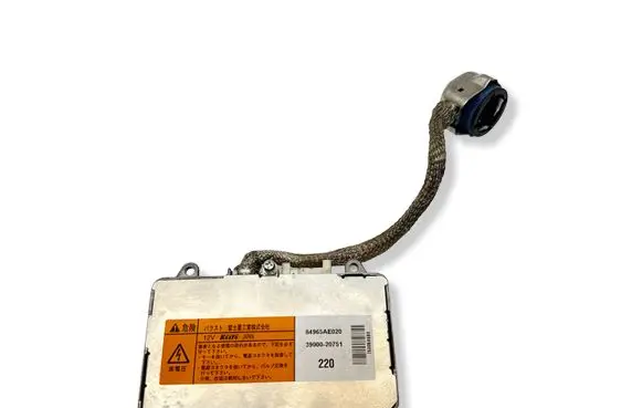 Subaru Legacy Headlight ballast module Xenon 3900020751