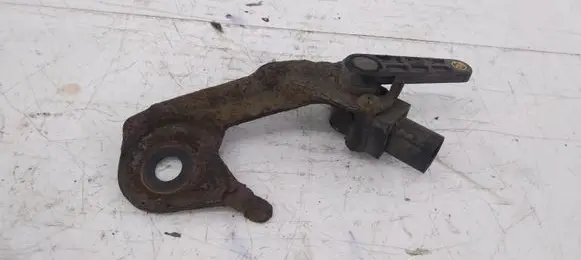 Headlight/headlamp level sensor
