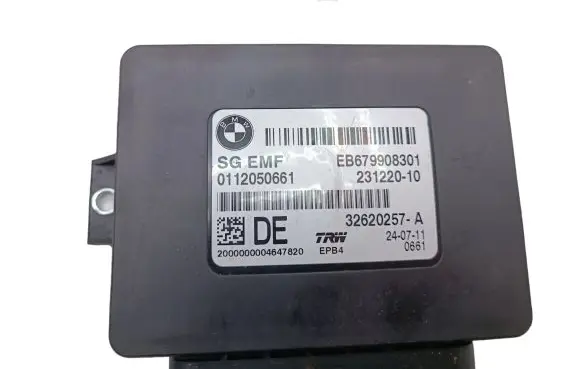 BMW 5 F10 F11 Hand brake control module EB679908301 23122010