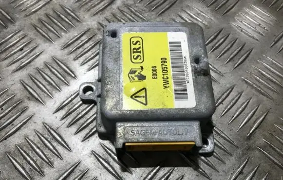 Land Rover Freelander Airbag control unit/module ywc105790 e0006