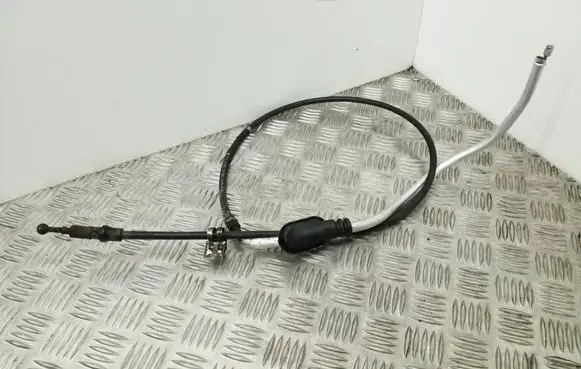 Handbrake/parking brake wiring cable