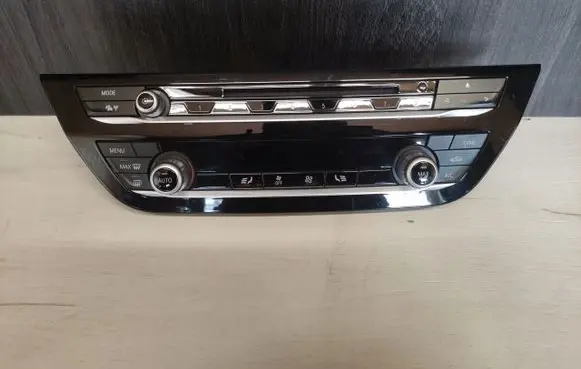 BMW X3 G01 Tailgate/trunk/boot open switch 7951977