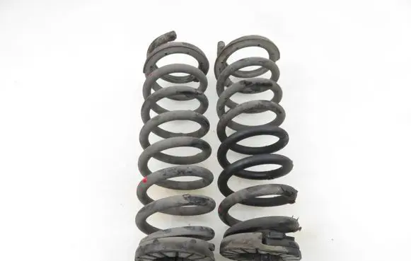 Hyundai i40 Rear coil spring 