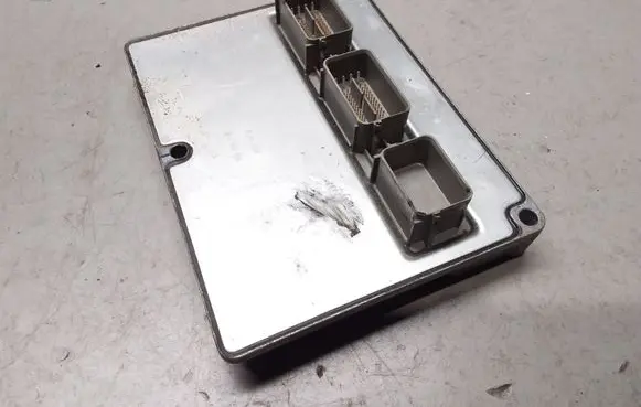 Ford Focus Engine control unit/module 5M5112A650AD