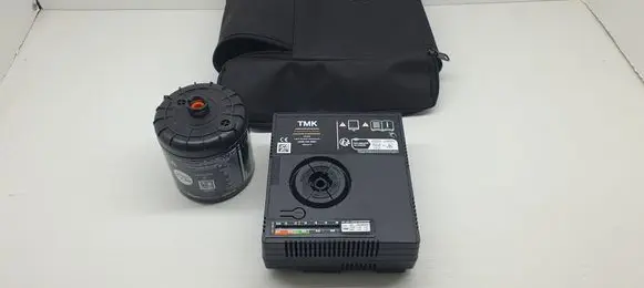 BMW 3 E90 E91 Tire air pump compressor 6898019 71106898019 689801905