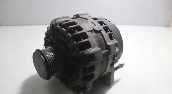 Volkswagen PASSAT B7 USA Generator/alternator