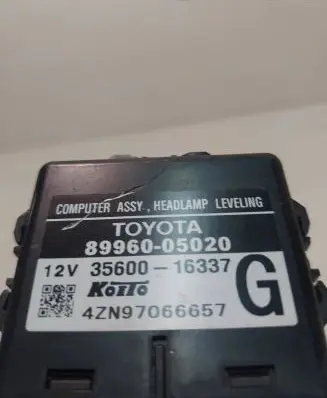 Toyota Avensis T250 Light module LCM 8996005020 3560016337 AZN97066657