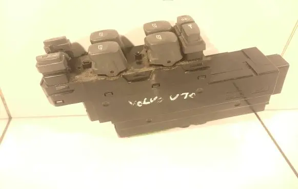 Volvo V70 Electric window control switch 9452959 M0D43400187 00W43E