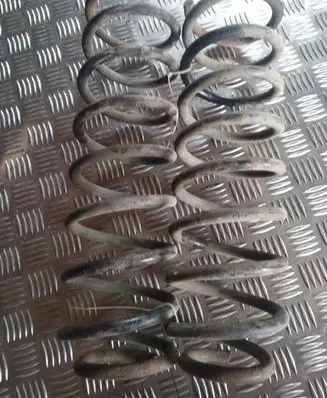 Jeep Cherokee Front coil spring