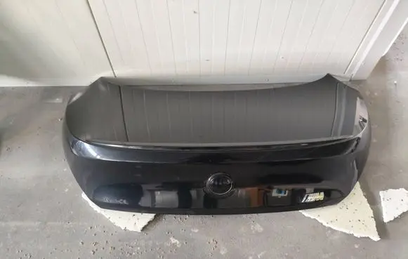 BMW M6 Tailgate/trunk/boot lid 21312313212312