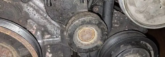 Audi A6 S6 C6 4F Generator/alternator belt tensioner