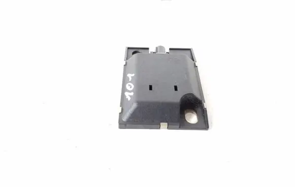 Mercedes-Benz R W251 Aerial antenna amplifier A2118203375
