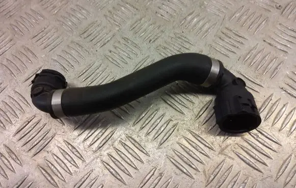 BMW X1 F48 F49 Engine coolant pipe/hose 7617380