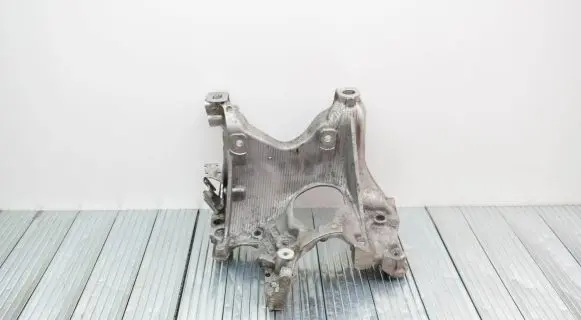 Audi A4 S4 B9 8W Engine mounting bracket 8W0399296E