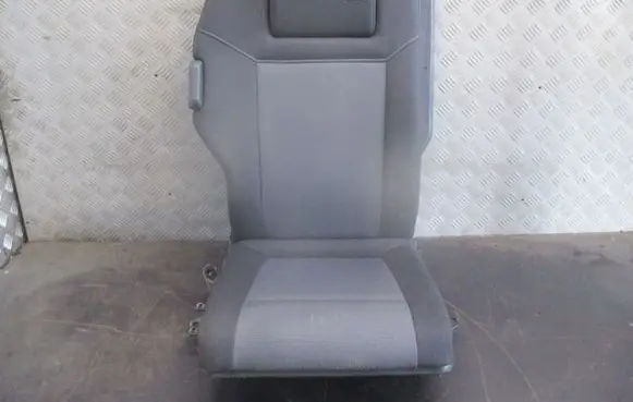 Opel Zafira B Front driver seat 