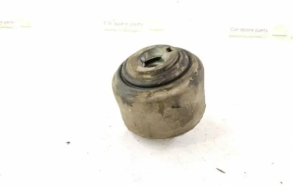Mercedes-Benz E W211 Engine mount bracket 2032401917 2032402017