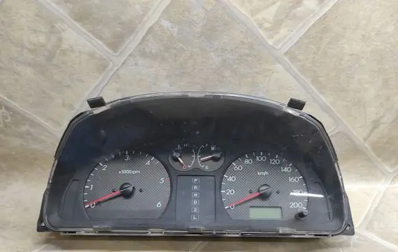 Hyundai Terracan Speedometer (instrument cluster) 94003H1330 0210100079