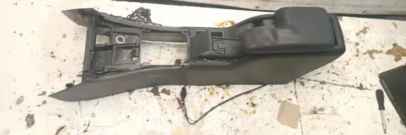 Mercedes-Benz A W169 Armrest 750016010