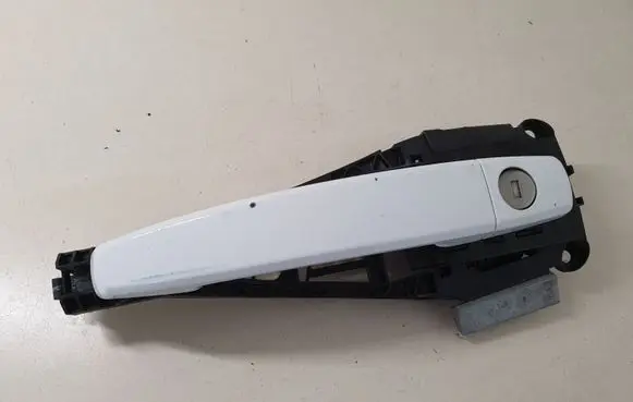 Opel Insignia A Front door exterior handle