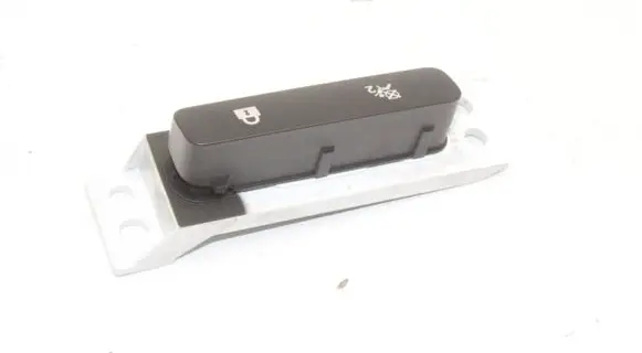 Nissan Leaf I (ZE0) Passenger airbag on/off switch 