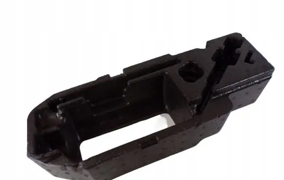 Volkswagen Touareg II Other trunk/boot trim element 7P0012112