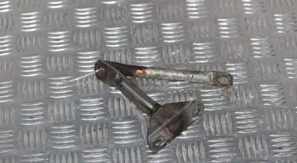 Muffler mount bracket/holder