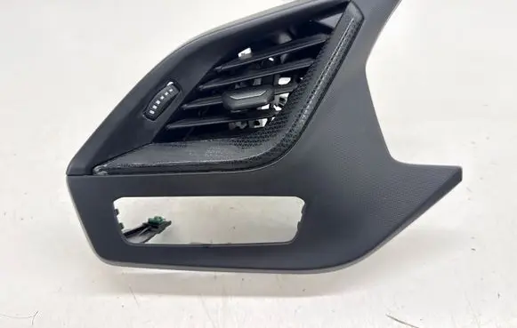BMW 2 F44 Dashboard side air vent grill/cover trim 7911478 51457911478