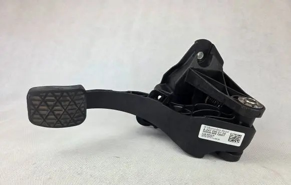 Mercedes-Benz A W177 Clutch pedal A2472900400
