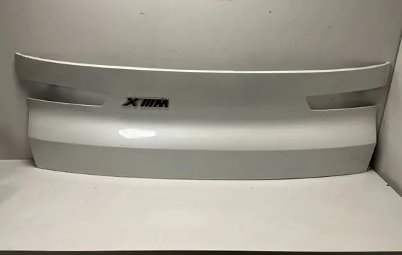 BMW XM Tailgate/trunk/boot lid 5A177C3