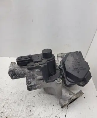Volkswagen Touran I Throttle valve 03g128063q 03g129637a 03g131501n
