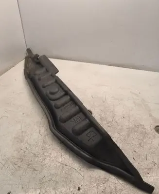 Jeep Grand Cherokee Fender foam support/seal 68046265A