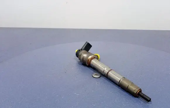 Audi A4 S4 B9 Fuel injector 04L130277AC