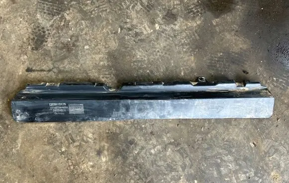 Opel Crossland X Intercooler air channel guide 39118476 342014206