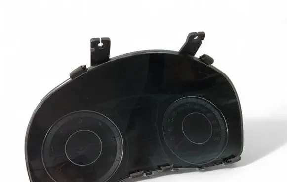 Hyundai i40 Speedometer (instrument cluster) 940113Z050