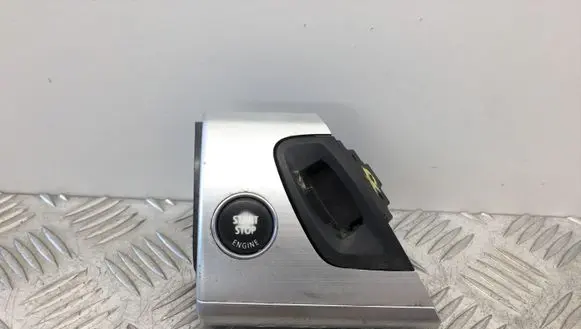 BMW X5 E70 Ignition lock 6967675