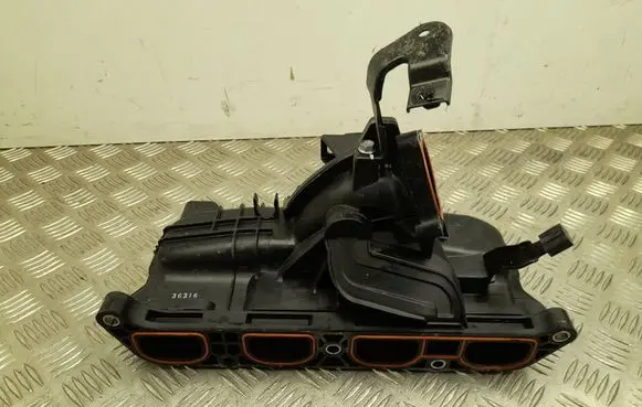Hyundai Tucson TL Intake manifold 393002M417