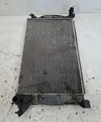 Audi A4 S4 B6 8E 8H Coolant radiator 8E0121251