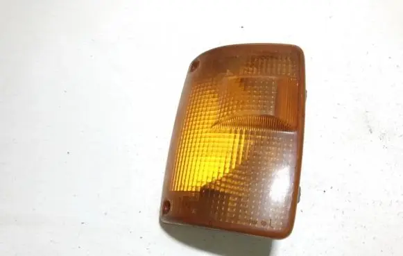 Isuzu Trooper Front indicator light 6290 3228